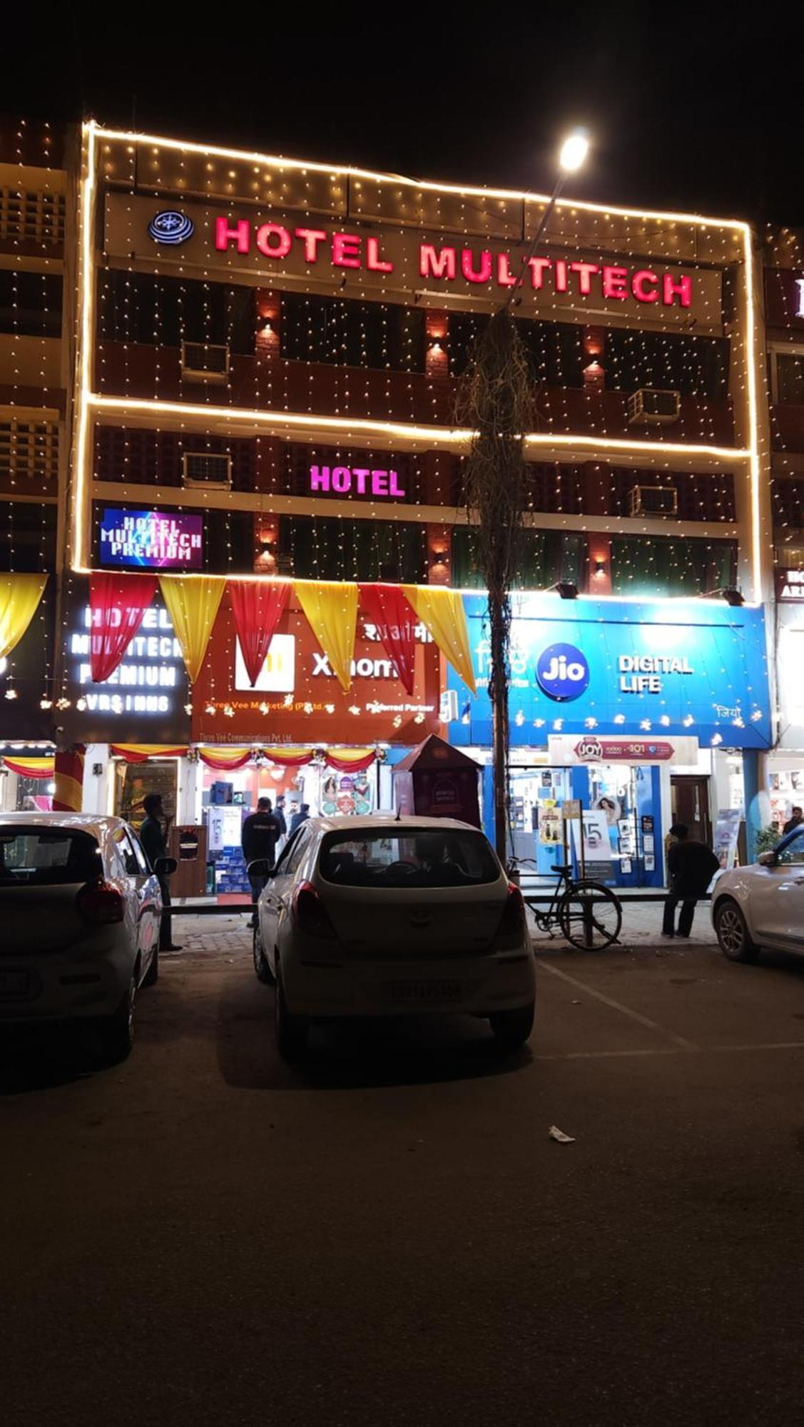 Chandīgarh Hotel Multitech Premium מראה חיצוני תמונה