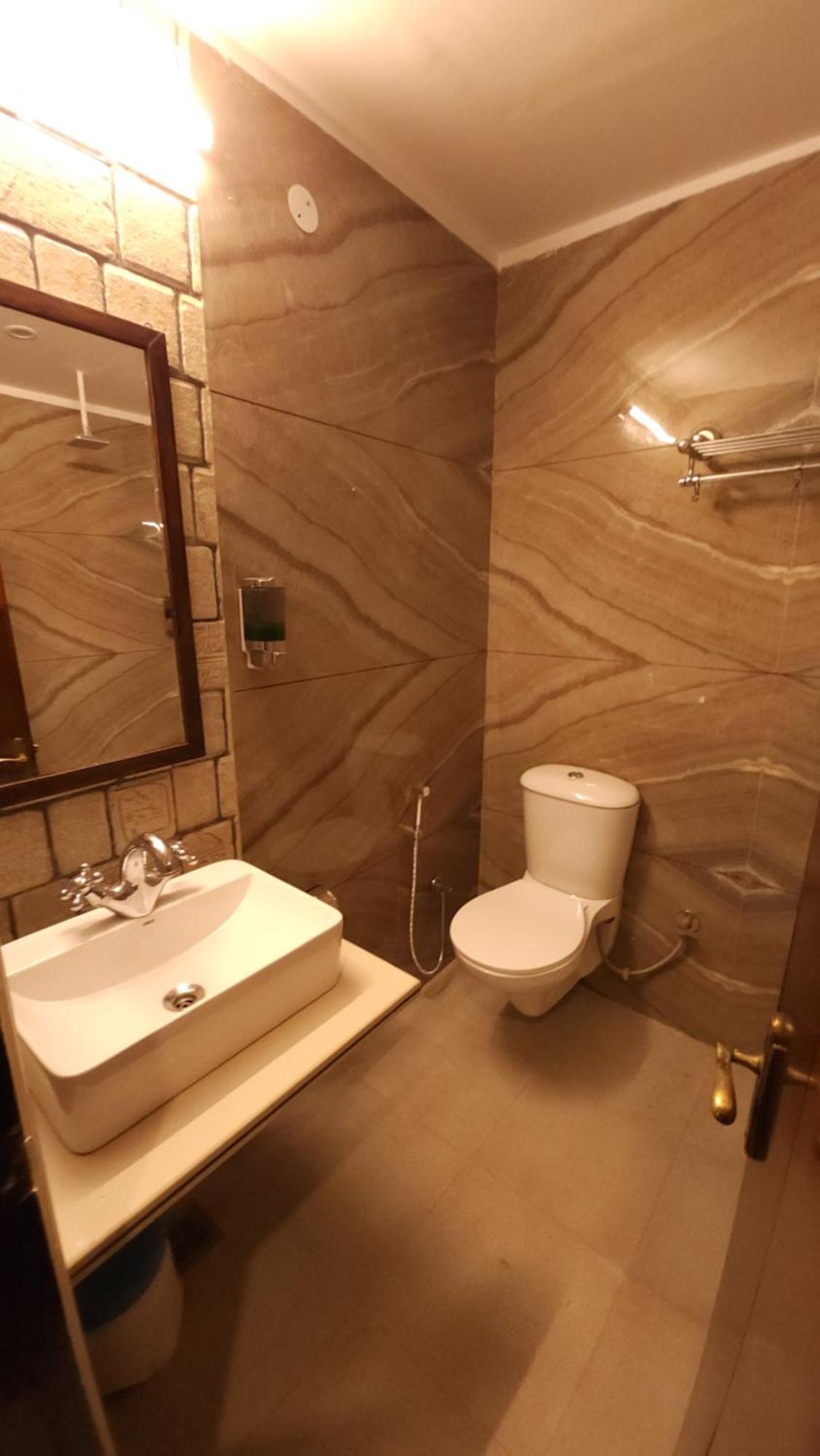 Chandīgarh Hotel Multitech Premium מראה חיצוני תמונה